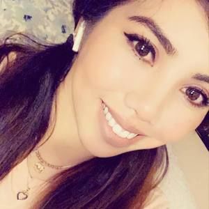 Meet your Posher, Jacqueline